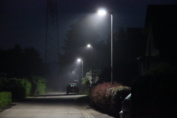 In Talle hat die Straßenbeleuchtung nur einige Wochen überall funktioniert. Jetzt gibt es einen neuen Ausfall. Drei Straßen sind betroffen. - © Jens Rademacher/Symbolbild