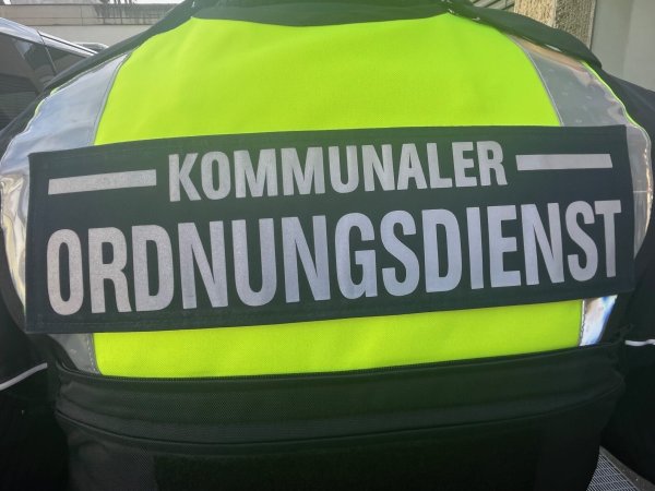 Der Kommunale Ordnungsdienst Detmold-Lippe ist inzwischen neben Detmold auch für Horn-Bad Meinberg, Lage Schlangen und Augustdorf zuständig. - © Jost Wolf