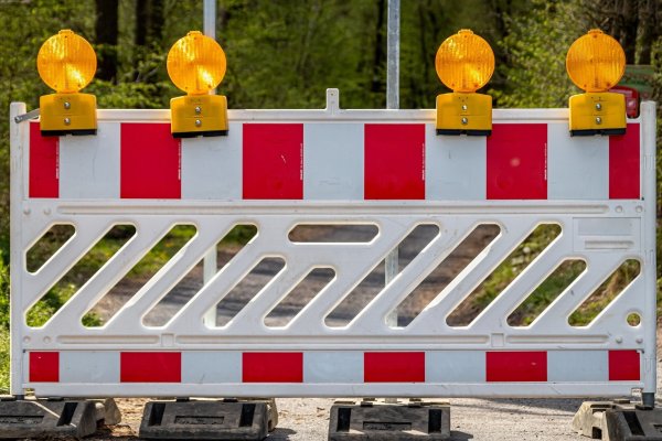 Die Lagesche Straße bleibt zwei Wochen lang gesperrt. - © Yvonne Glandien