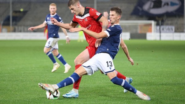 Lukas Kunze wechselte vor der Saison vom VfL Osnabrück zu Arminia Bielefeld. Am Sonntag gibt es ein Wiedersehen. - © Oliver Krato