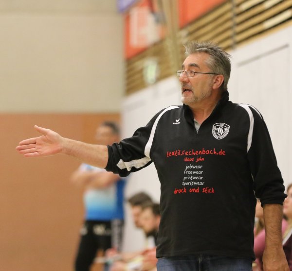 Matthias Wieling gibt weiter die Richtung vor und geht beim TSV Oerlinghausen in seine zweite Saison. - © Oliver König