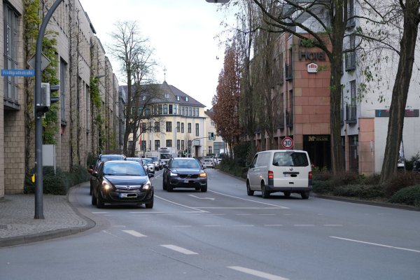 Der Verkehr im Zentrum Detmolds soll besser fließen. - © Sven Koch(LZ)