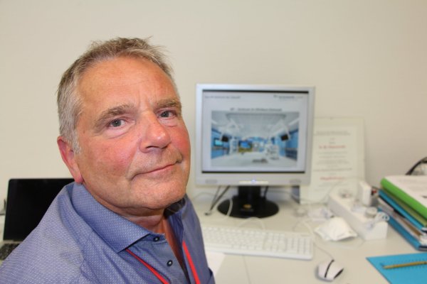 Karl-Heinz Nimczewski hat ein Stück Medizingeschichte des Klinikums mitgeschrieben, denn er hat die Abläufe umgekrempelt. Jetzt widmet er sich dem Um- und Neubau der OP-Säle am Standort in Detmold. - © Astrid Sewing