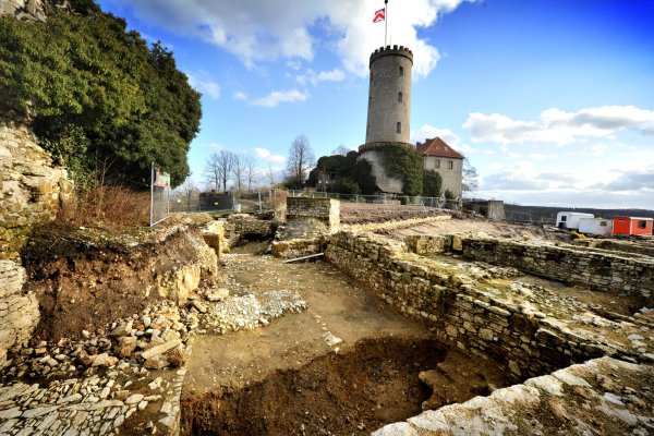 In den vergangenen Jahren wurde die Sparrenburg eingehend archäologisch untersucht – hier eine Aufnahme aus dem Jahr 2010. - © Andreas Frücht