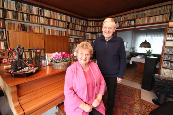 Heinz und Anne Trietchen haben die Hohenhauser AWO über Jahrzehnte geprägt. Jetzt wollen sie kürzer treten - Heinz Trietchen gibt seinen Posten als Vorsitzender nach 48 Jahren ab. - © Jens Rademacher