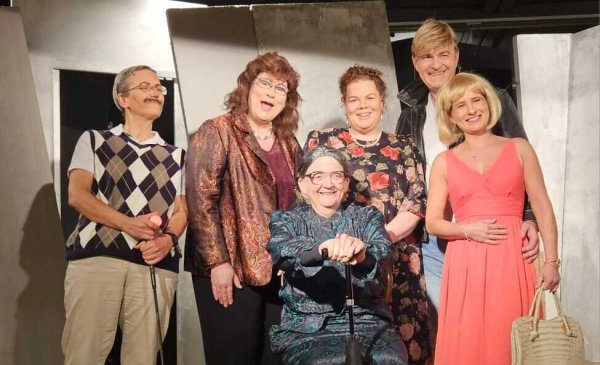 - © Schaumburger Bühne