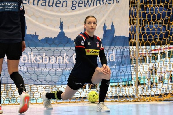 Handball-Bundesligist HSG Blomberg-Lippe plant in der kommenden Saison ohne Jenny Murer. - © Oliver König