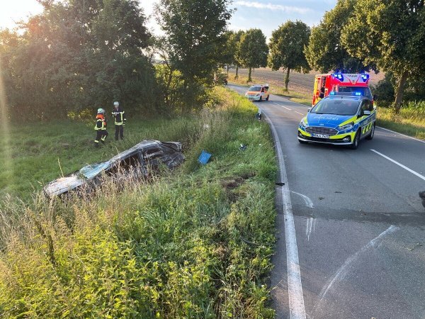 Die Polizei ermittel die Ursache des Unfalls - und sucht Zeugen. - © Polizei Lippe