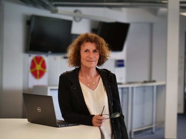 Entscheidungen von Gerichten sind für normale Bürgerinnen und Bürger bisweilen schwer nachzuvollziehen, findet Silke Buhrmester, stellvertretende Chefredakteurin der Lippischen Landes-Zeitung - © Jörg Hagemann