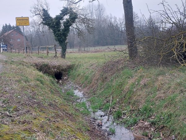 In Altendonop gibt es bereits zahlreiche Gewässerdurchlässe, doch für den Schutz vor Hochwasser sind weitere Maßnahmen erforderlich. - © Michaela Weiße