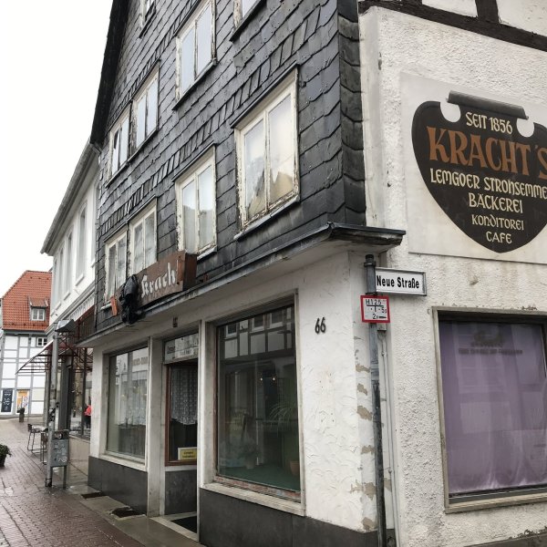 Das Haus Kracht in der Breiten Straße befindet sich in keinem guten Zustand. Es sollte mehrfach versteigert werden. - © Nico Düllmann