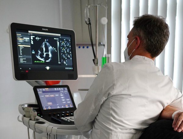 In der Kardiologie des Klinikums Lippe wird das Herz auch per Ultraschall untersucht. - © KLG Lippe