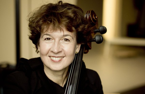 "Musikerin ist man ein Leben lang": CellistinCellistin Xenia Jankovic - © Marco Borggreve