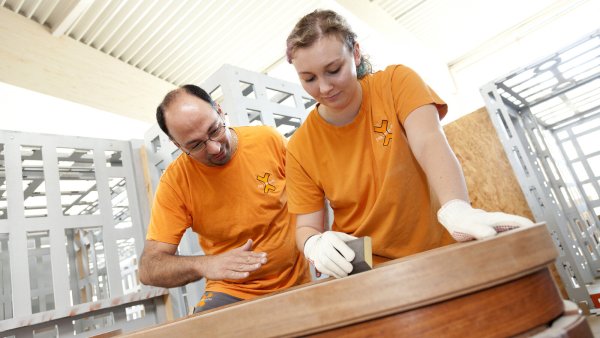 Mit dem freiwilligen Jahr sollen Jugendliche die Möglichkeit bekommen, das Handwerk kennenzulernen. - © Fotorechte: Kreishandwerkerschaft Paderborn-Lippe