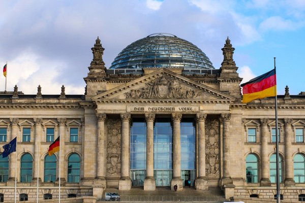 Nach dem Aus der Koalition fordern die lippischen CDU-Abgeordneten, die Vertrauensfrage alsbald zu stellen und den Weg für Neuwahlen freizumachen. - © Pixabay