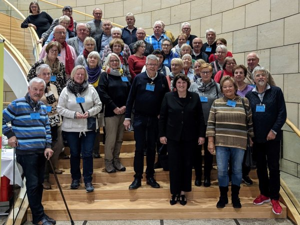 Die Besuchergruppe aus Leopoldshöhe im Düsseldorfer Landtag. Foto: SPD - © SPD