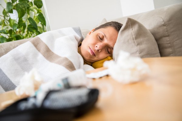 Atemwegsinfektionen sorgen aktuell für besonders viele Fehlzeiten. - © picture alliance / dpa-tmn