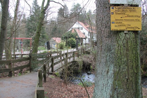 Ende gut, alles gut. Am Ausflugsziel Silbermühle war kurzzeitig ein Junge verschwunden, wurde aber kurz darauf wiedergefunden. - © Dieter Asbrock