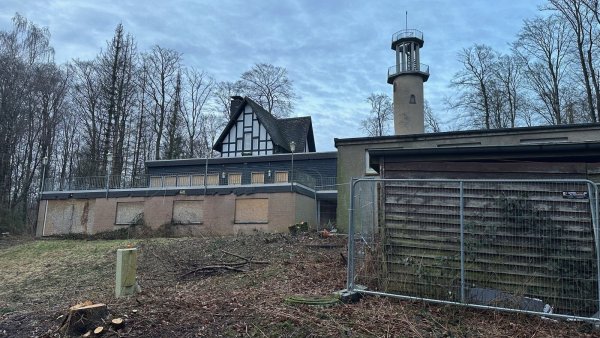 Die Zukunft der ehemaligen Waldgaststätte ist derzeit Thema in Lemgo. - © CDU