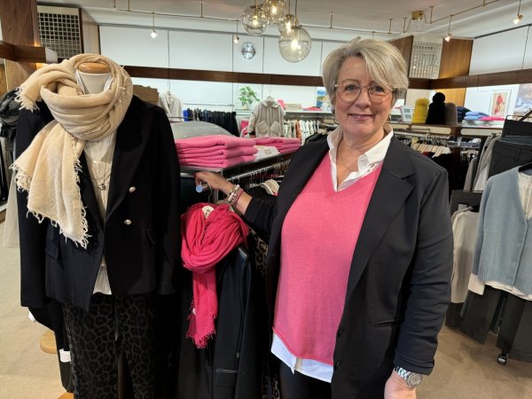 Ulrike Brand-Finke hat die Leidenschaft für Mode von ihrer Großmutter Luise geerbt. - © Sandra Castrup