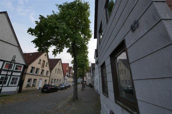 Die Stadt lässt das Gebäude in der Pfuhlstraße 20 abreißen. - © Fotoarchiv: Jost Wolf