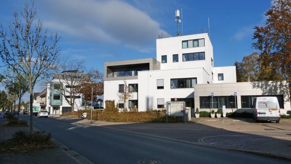 Im Leopoldshöher Rathaus wird sich einiges ändern. Es gibt jetzt eine neue politische Farbe. - © Martin Düsterberg