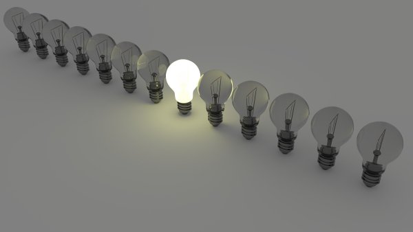 Die Einsparung von Strom ist schon durch den Wechsel auf eine LED-Beleuchtung möglich. - © Symbolbild: Pixabay