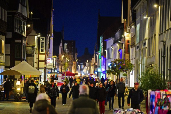 Viel los in der Lemgoer Innenstadt. - © Nicole Ellerbrake
