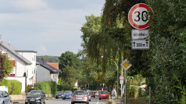 Die LZ will wissen: Was halten Sie von der Verkehrsführung in der Residenzstadt? - © Jost Wolf