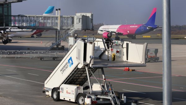 Der Flughafen Paderborn/Lippstadt überzeugt mit hohen Sicherheitsstandards und erreicht Platz 10 im bundesweiten Vergleich. - © Jens Reddeker