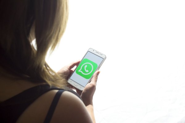 Gibt sich bei WhatsApp jemand als Familienmitglied aus und behauptet, eine neue Nummer zu haben, ist höchste Vorsicht geboten. - © Symbolbild: Pixabay