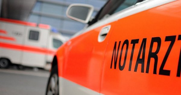 Der Polofahrer wurde schwer verletzt. - © dpa