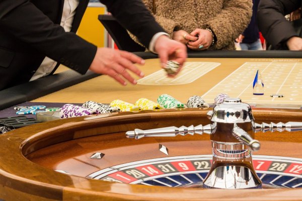 Am Samstag wird in Bad Meinberg - in Erinnerung an die Meinberger Spielbank ab dem 18. Jahrhundert - Roulette gespielt. Allerdings nicht um Geld. - © pixabay/meineresterampe