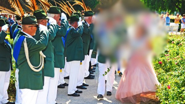 Die beiden Majestäten sind am Sonntag proklamiert worden. - © Nicole Ellerbrake