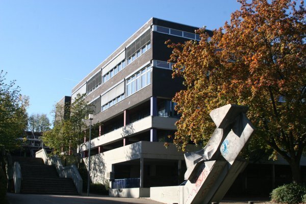 Das Stadtgymnasium Detmold. - © Wikipedia/Jan Mathys