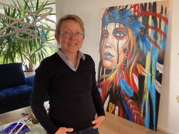 Daniela Ehrenberger möchte ihren Körper einmal zu wissenschaftlichen Zwecken oder für die Ausstellung Körperwelten zur Verfügung stellen. - © Cordula Gröne