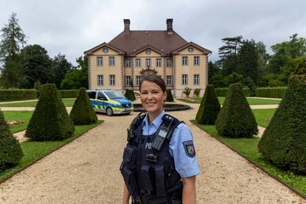 Isabell von der Heide ist die neue Bezirksbeamte bei der Polizei in Schieder-Schwalenberg. - © Polizei Lippe Y. Thelaner