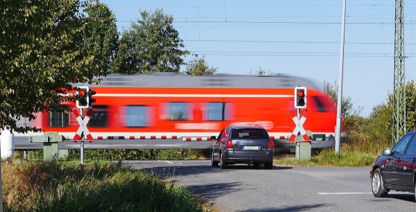 Die Bahn ist statistisch gesehen das sicherste Verkehrsmittel. - © Pixabay