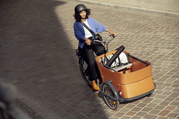 Mit dem Rad zur Arbeit: Viele Lipper haben das Rad für sich neu entdeckt und nutzen es, um ihren Geldbeutel und die Umwelt zu schonen und dabei etwas für ihre Fitness zu tun. - © AOK/hfr.