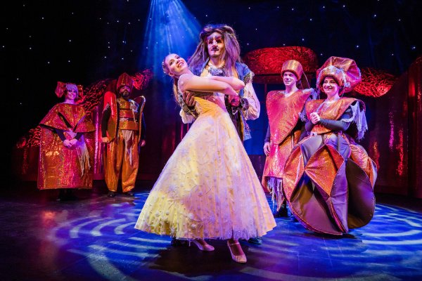 Das Theater Liberi präsentiert ein Musical für die ganze Familie in der Konzerthalle. - © Theater Liberi