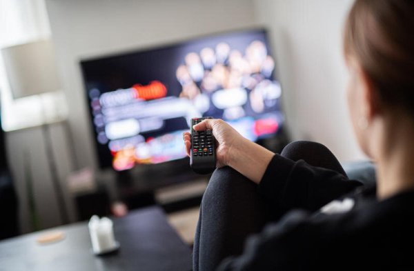 Bei zahlreichen Kunden des TV-Anbieters Vodafone wurden in dieser Woche die Sendefrequenzen umgestellt. Das bedeutet für viele, den Sendersuchlauf neu zu starten. - © dpa