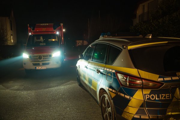 Die Polizei konnte den Randalierer festsetzen, ohne dass jemand verletzt wurde. - © Freitag-TV