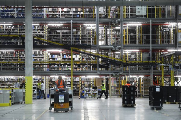 So wie dieses Amazon-Logistikzentrum in Leipzig könnte auch das im Industriepark Lippe von Innen aussehen. - © Amazon (Marcus Schlaf)