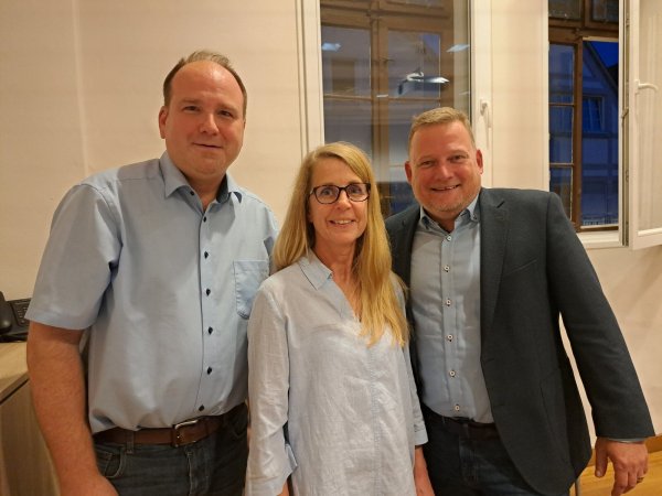Bürgermeister Christoph Dolle (links) mit seinen Stellvertretern Susanne Kleemann und Thorsten Klatt-van Eupen. - © Carolin Brokmann-Förster