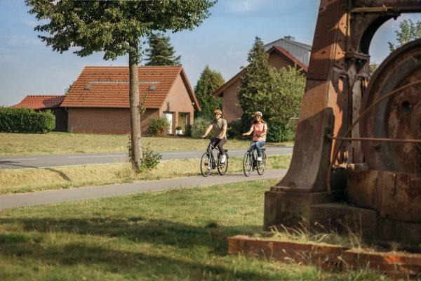 Die Tourist-Info Lage und der ADFC laden zu einer Radtour auf der Tichlerroute ein. Dabei werden Stationen angefahren, die das Leben der Ziegler (Tichler) erlebbar machen. ob es einen Zieglerweg für Wanderer geben wird, ist noch unklar. - © Teutoburger Wald Tourismus/M. Sc