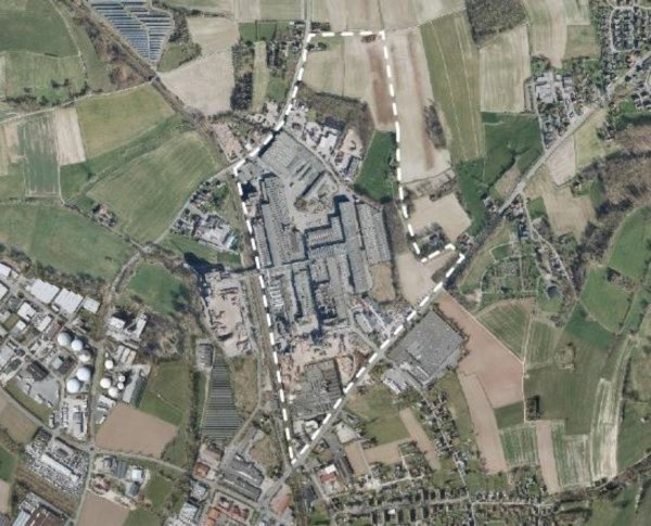 Das künftige Bebauungsplangebiet "Industriestraße", wie es in der Ausschussvorlage abgebildet ist. Die untere Spitze zeigt auf den Bahnübergang Bahnhofstraße, die die südöstliche Begrenzung bildet. Die Bahngleise bilden die westliche Grenze, die Wilberger Straße die nordwestliche. - © Stadt Horn-Bad Meinberg