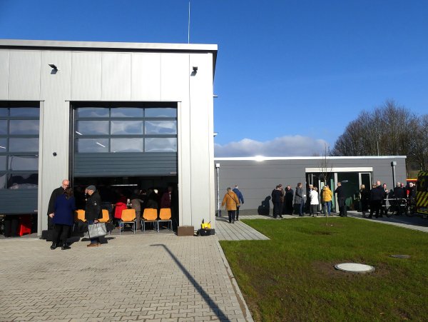 Das neue Feuerwehrgerätehaus in Donop. - © Rudi Rudolph