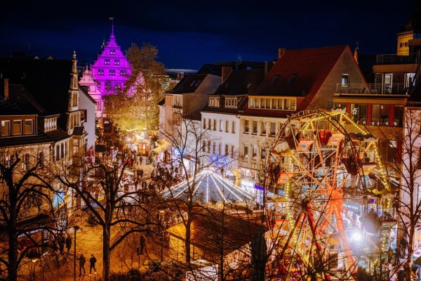 Vom 24. November bis 23. Dezember weihnachtet es wieder in der gesamten Paderborner Innenstadt. - © Besim Mazhiqi / Stadt Paderborn