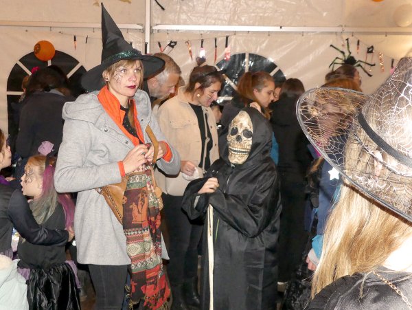 Die Hohe Asch war fest in den Händen von Halloween-Fans. - © Rudi Rudolf