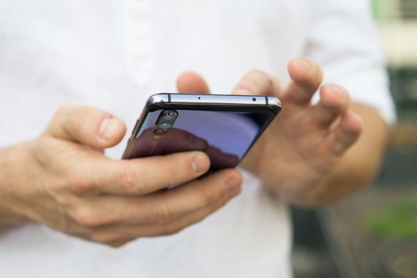 Die Telekom hat die Mobilfunkversorgung in Lippe ausgebaut. - © Symbolbild: Robert Günther/dpa